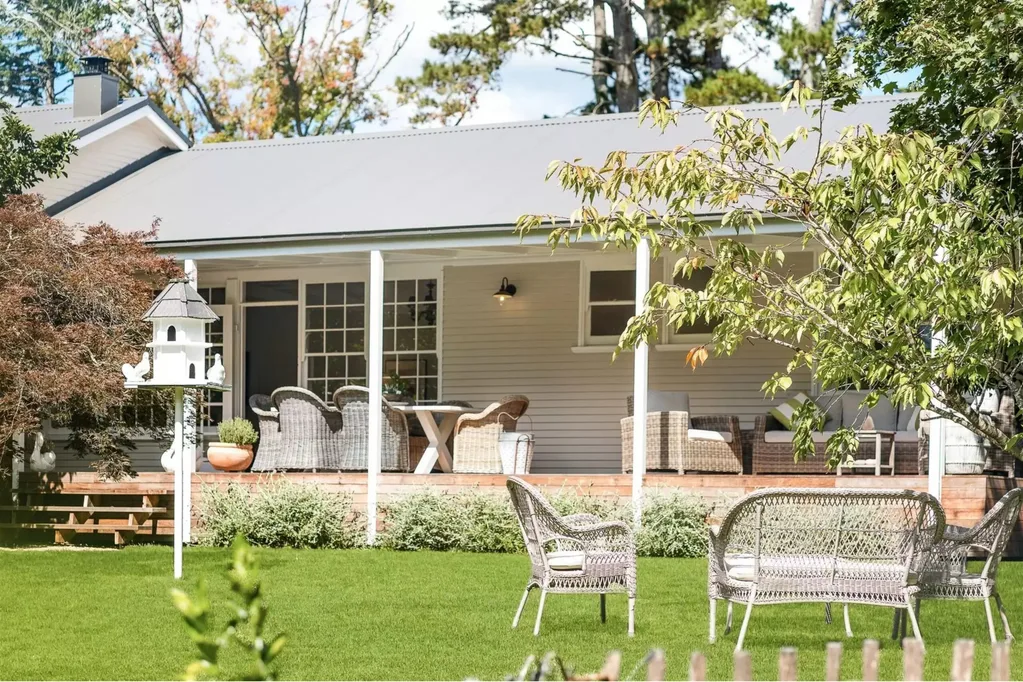 Samantha Armytage home Moss Vale renovation exterior