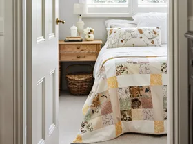 Why everyone wants a vintage patchwork quilt in 2026