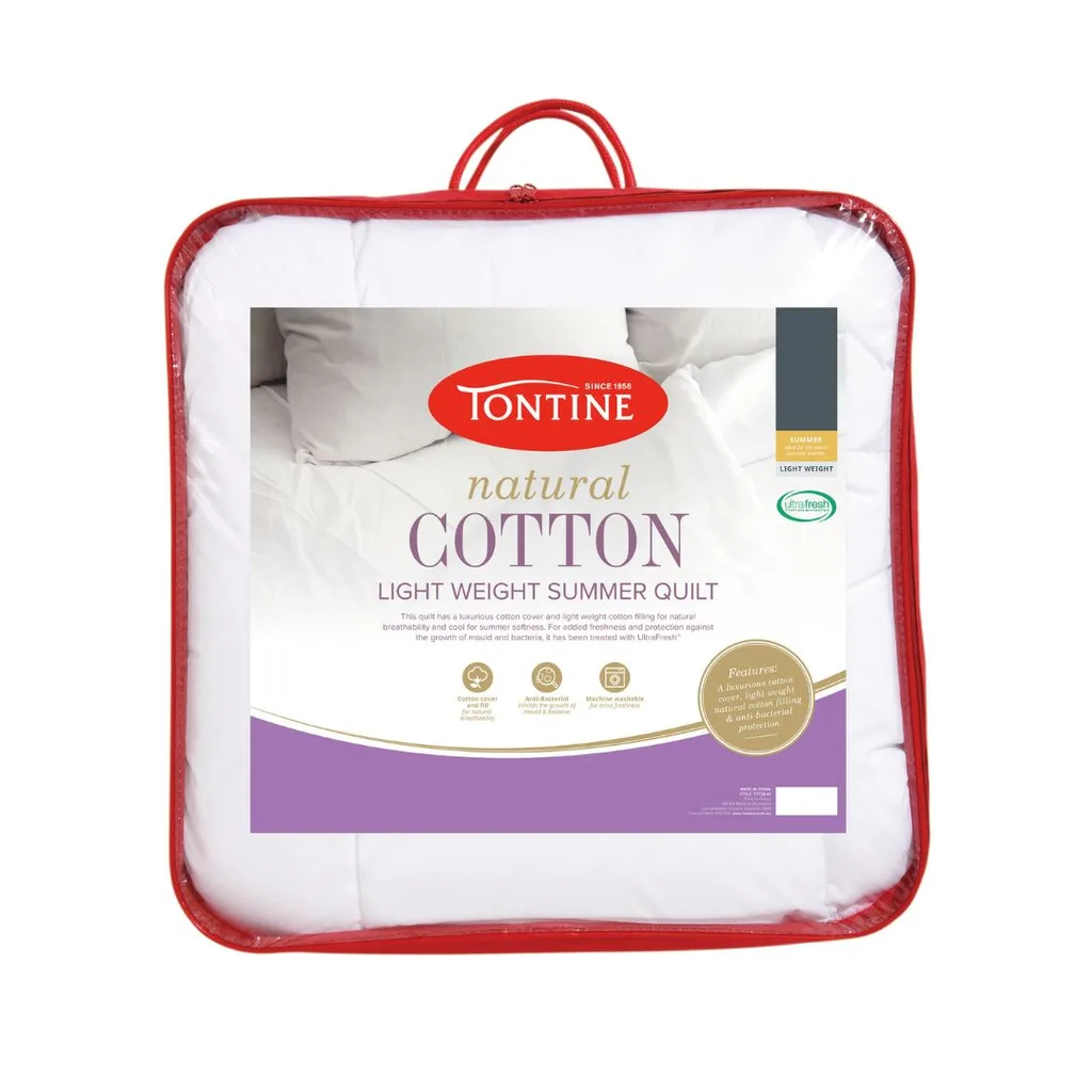 Summer quilt from Tontine.