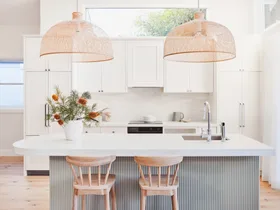 7 popular kitchen benchtop materials, compared (with pricing)
