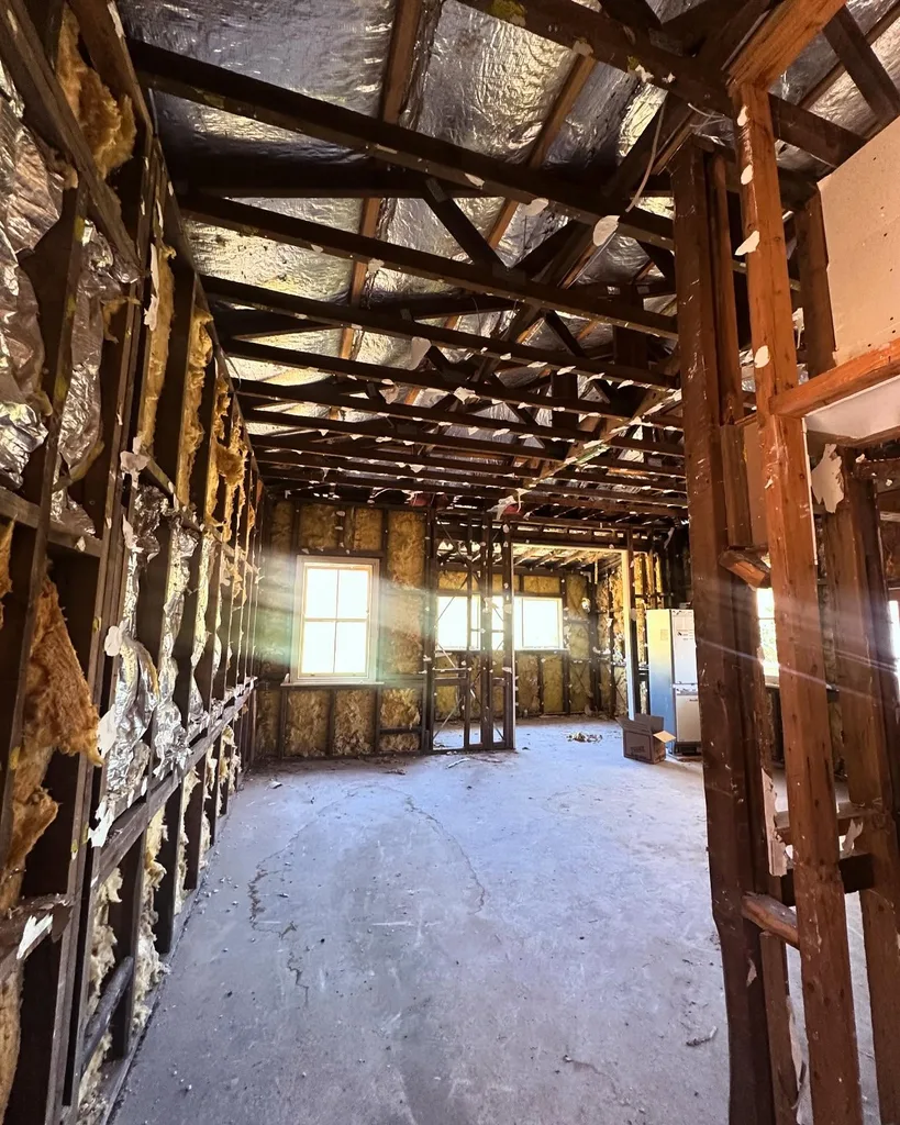 Edwina Bartholomew Saltash Farm Carcoar construction