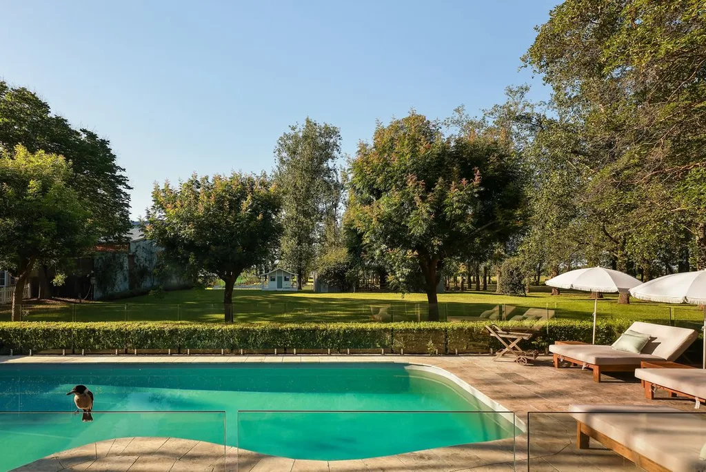 Farmer Wants a Wife 2024 location Lorn Rose Farm pool