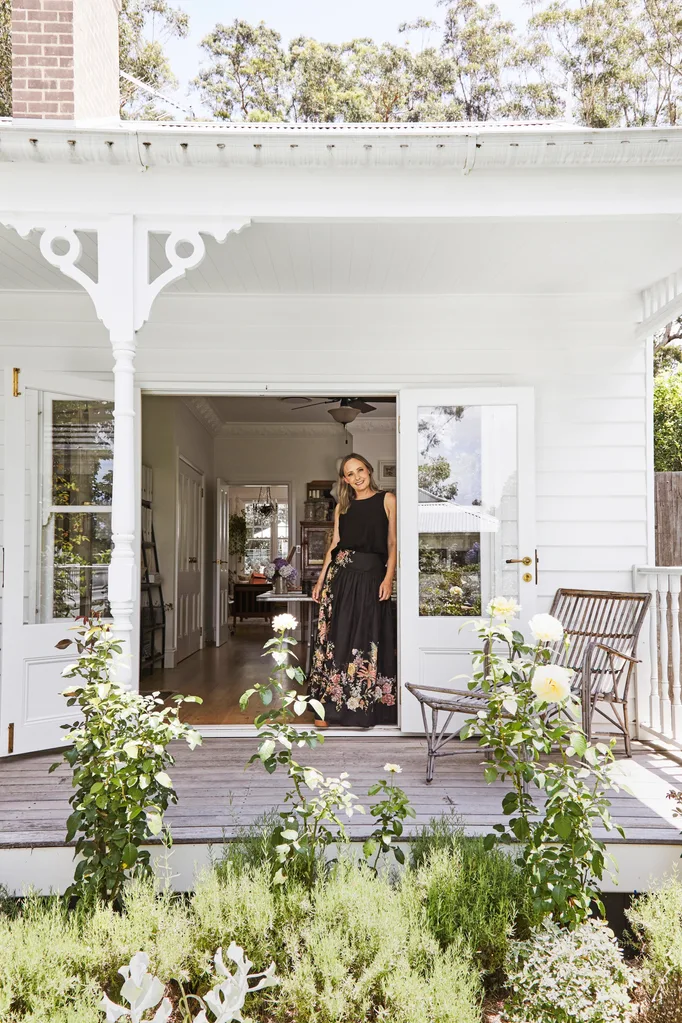 Illustrator Alexandra Nea's home studio Sydney balcony with garden