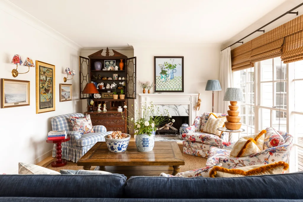 Living room with eclectic decor and colourful armchairs