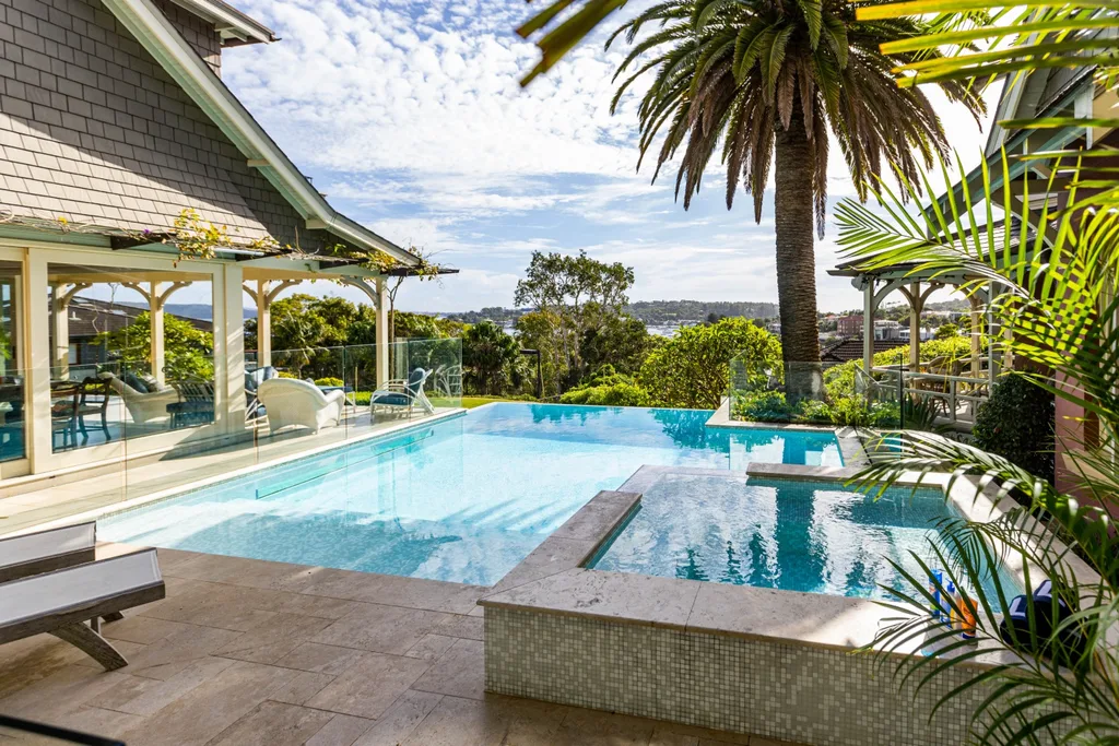 Billion Dollar Playground home Sunny Brae pool