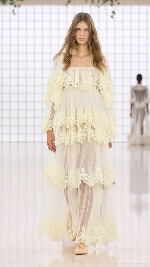 Chloe shabby chic runway.