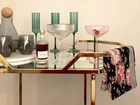 This bar cart makes me feel like Martha Stewart (in a good way)