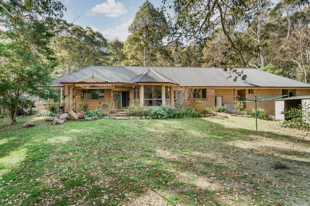 Holiday Home Makeover Ryan and Rachel The Block Before