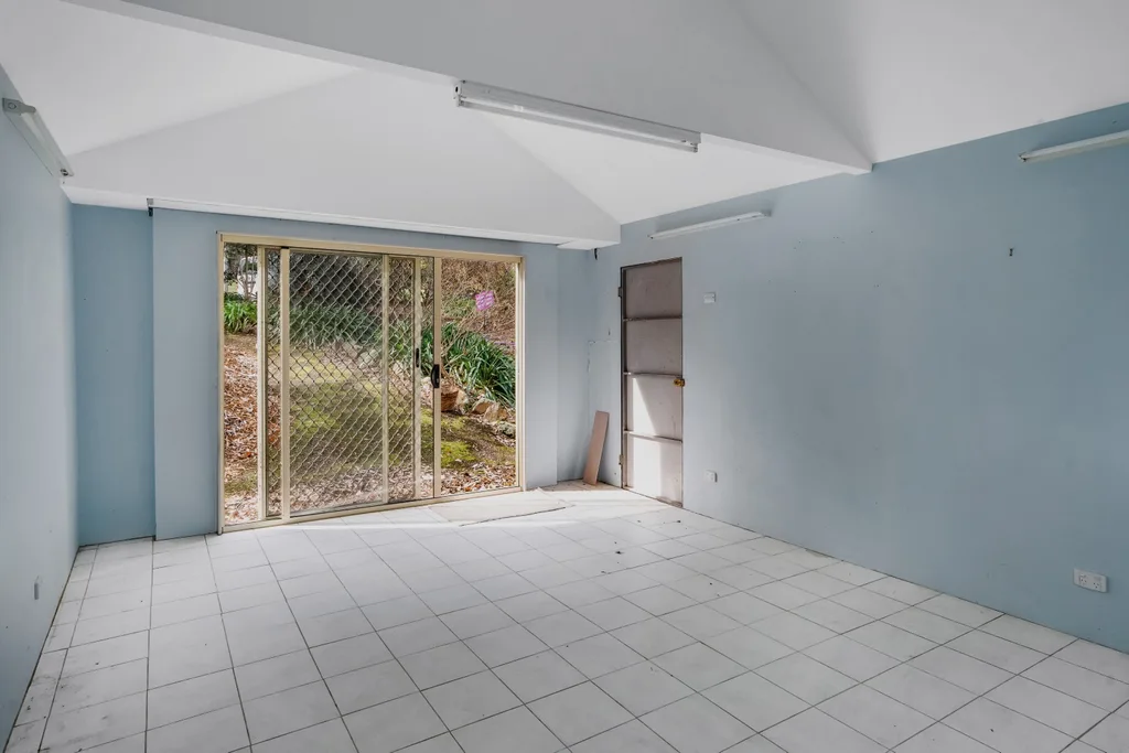 Holiday Home Makeover Ryan and Rachel The Block Before tiled room