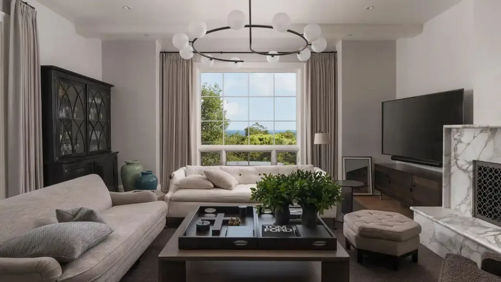 Meg Ryan montecito home.