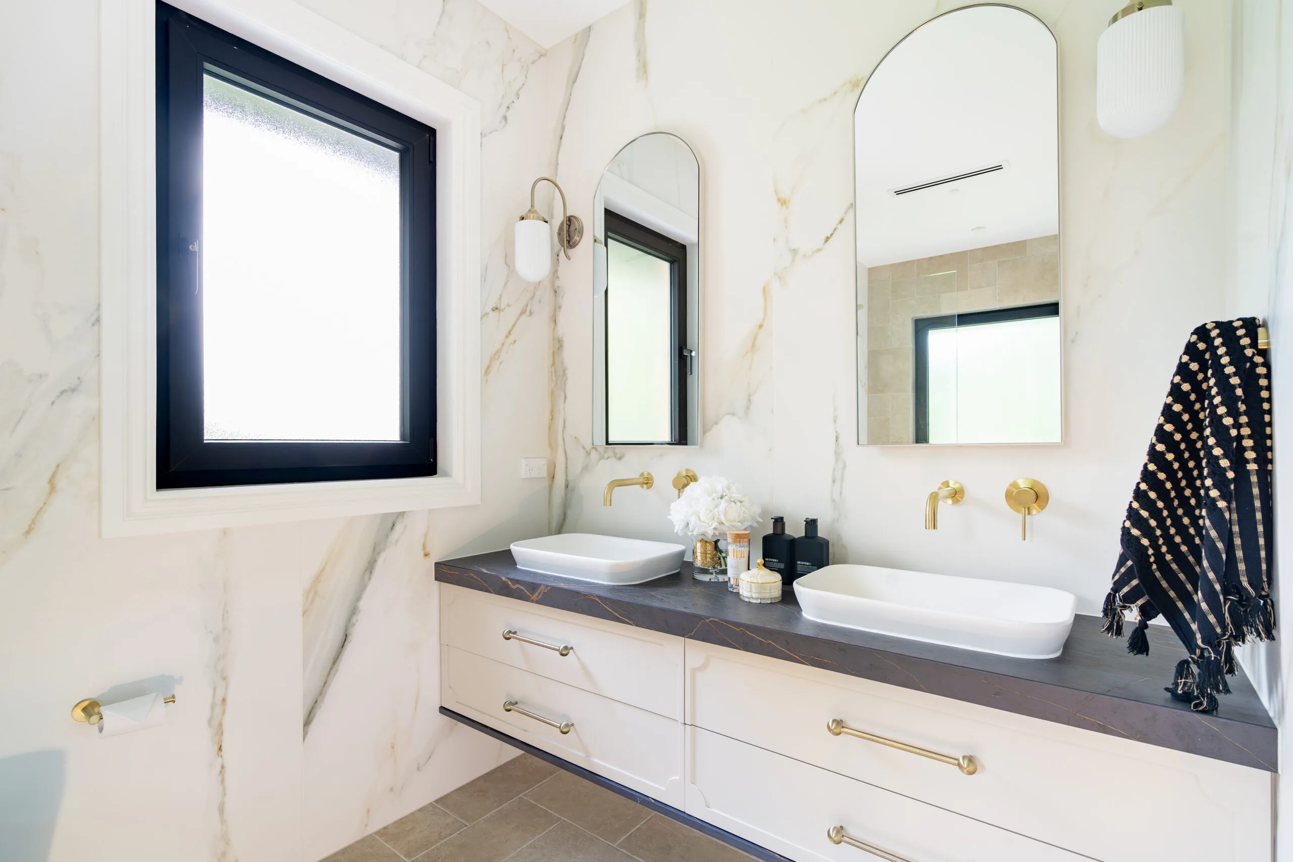 Rachel and Ryan's new bathroom in Holiday House makeover.