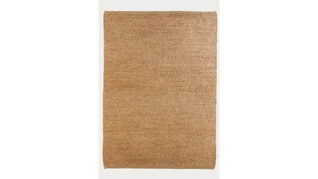 A sisal rug