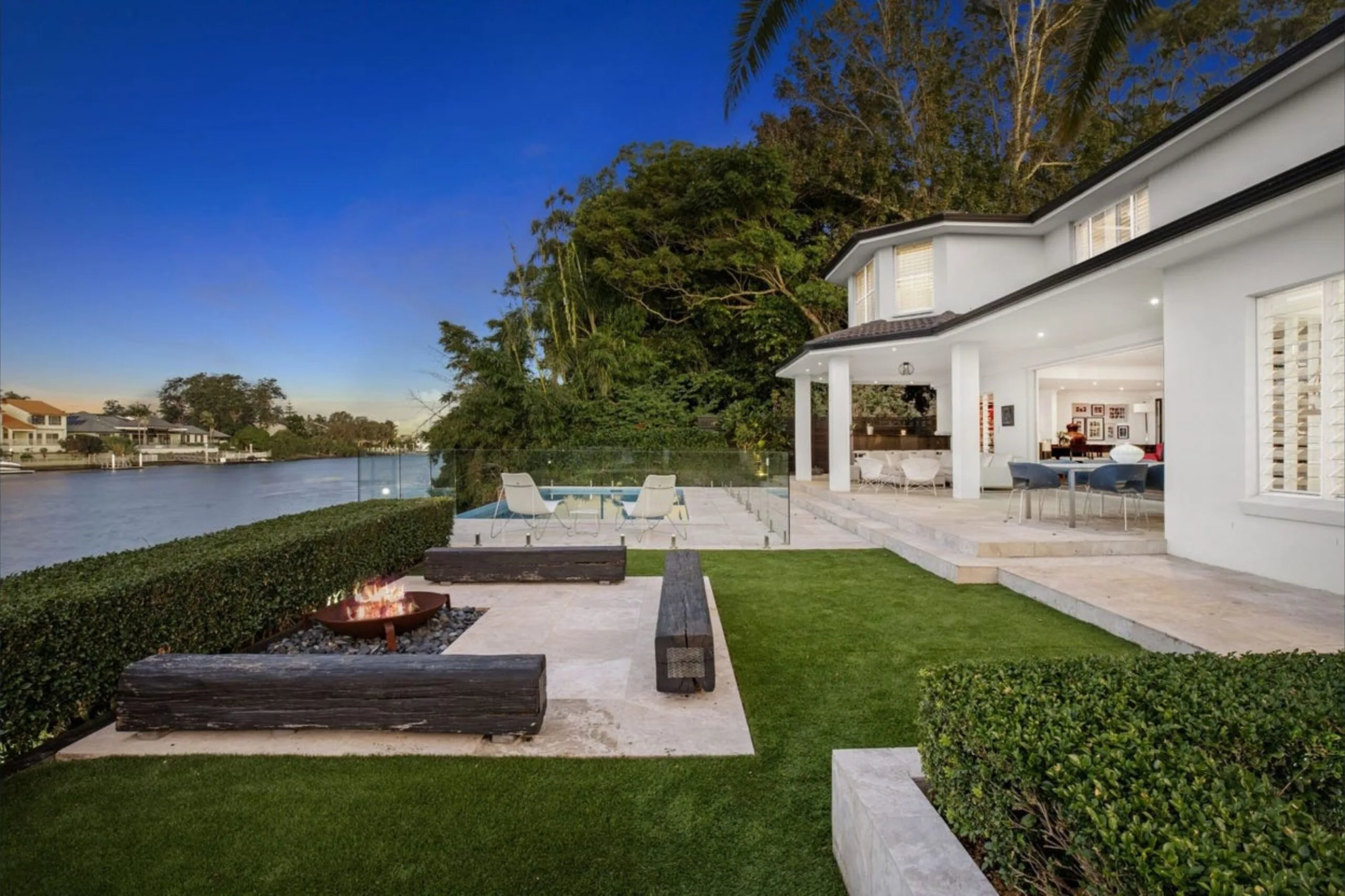 Tammy Hembrow house on the Gold Coast pool and firepit in backyard