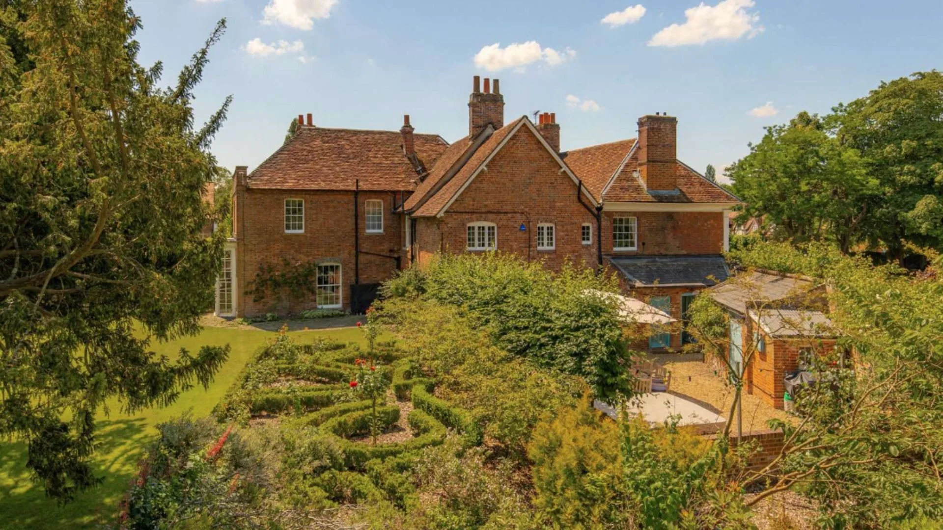 Tim Burton's Oxfordshire home. 