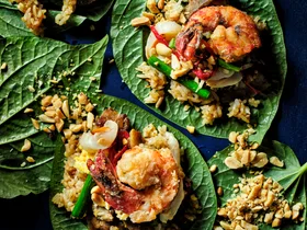 Thai fried rice with prawns