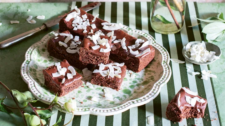 A very easy chocolate coconut slice