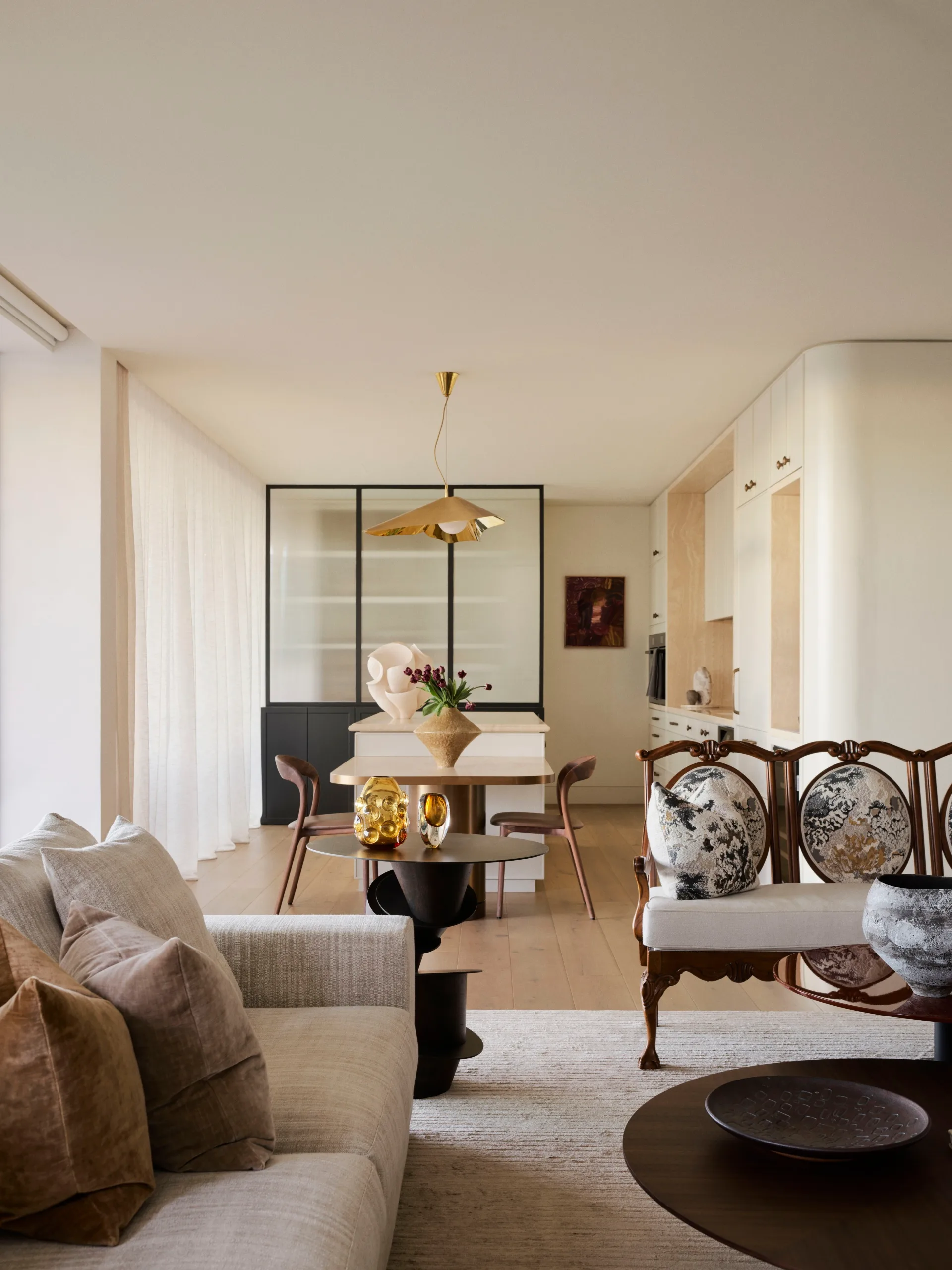 1,950 Penthouses for Sale in Singapore - PropertyGuru Singapore - Elegant Penthouse Apartment Building