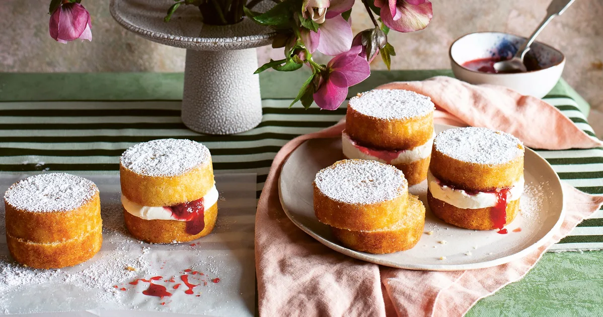 Strawberry and rhubarb jam | Home Beautiful