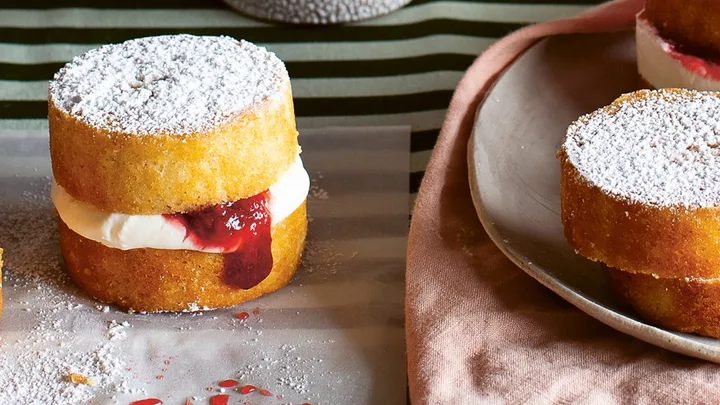 Strawberry and rhubarb jam
