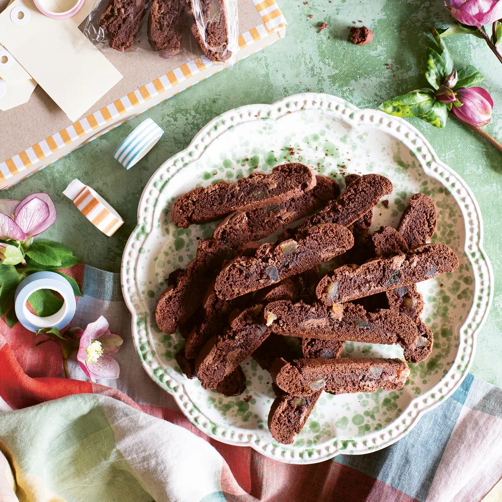 Chocolate and ginger biscotti