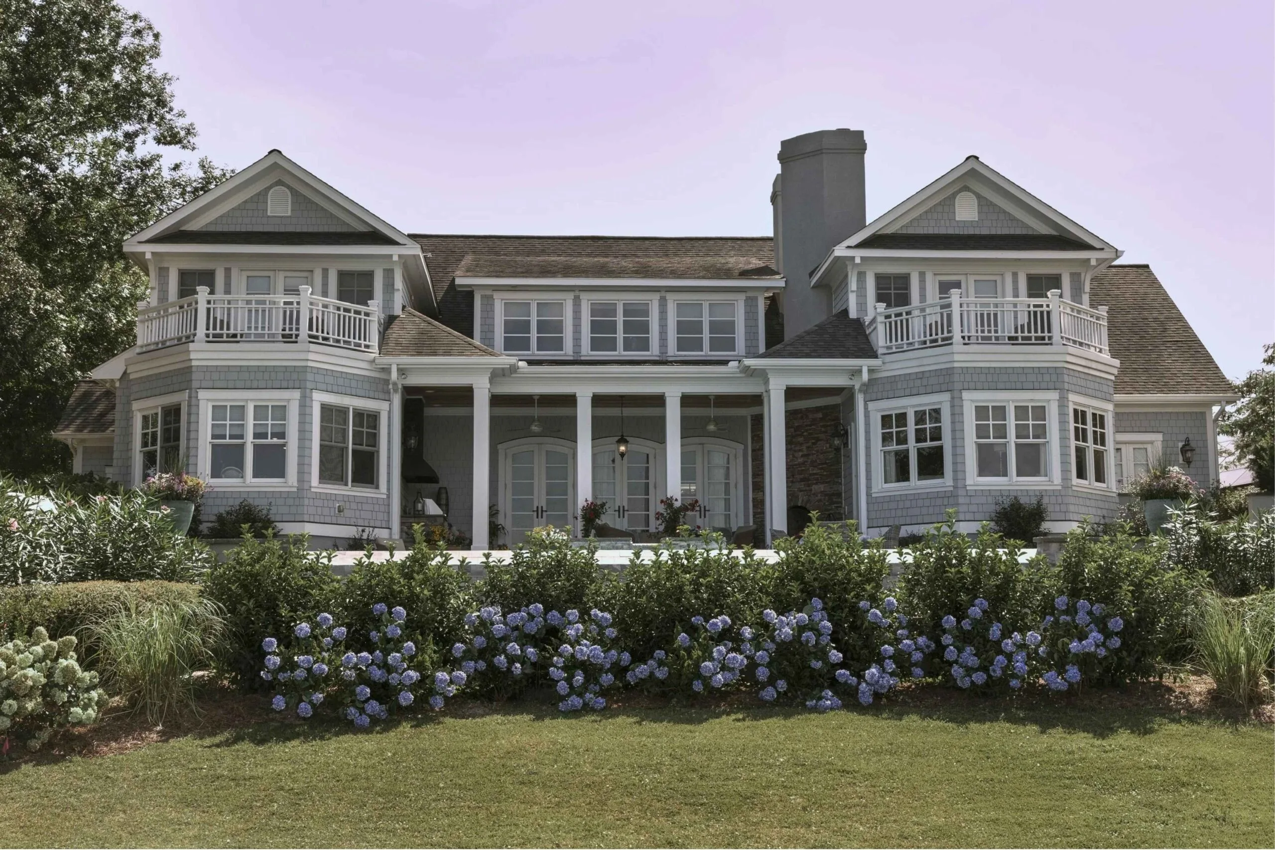 The real grey and white North Carolina house from The Summer I Turned Pretty.