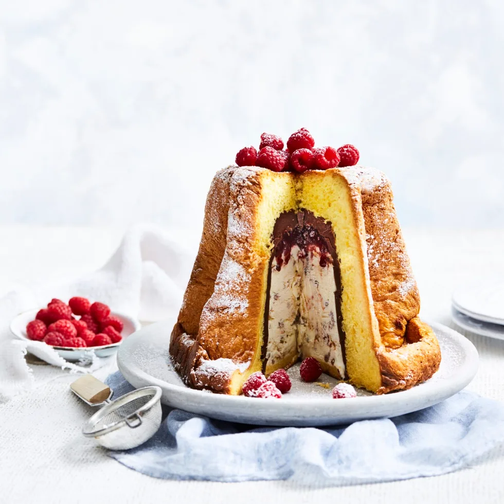 Chocolate hazelnut ice cream pandoro