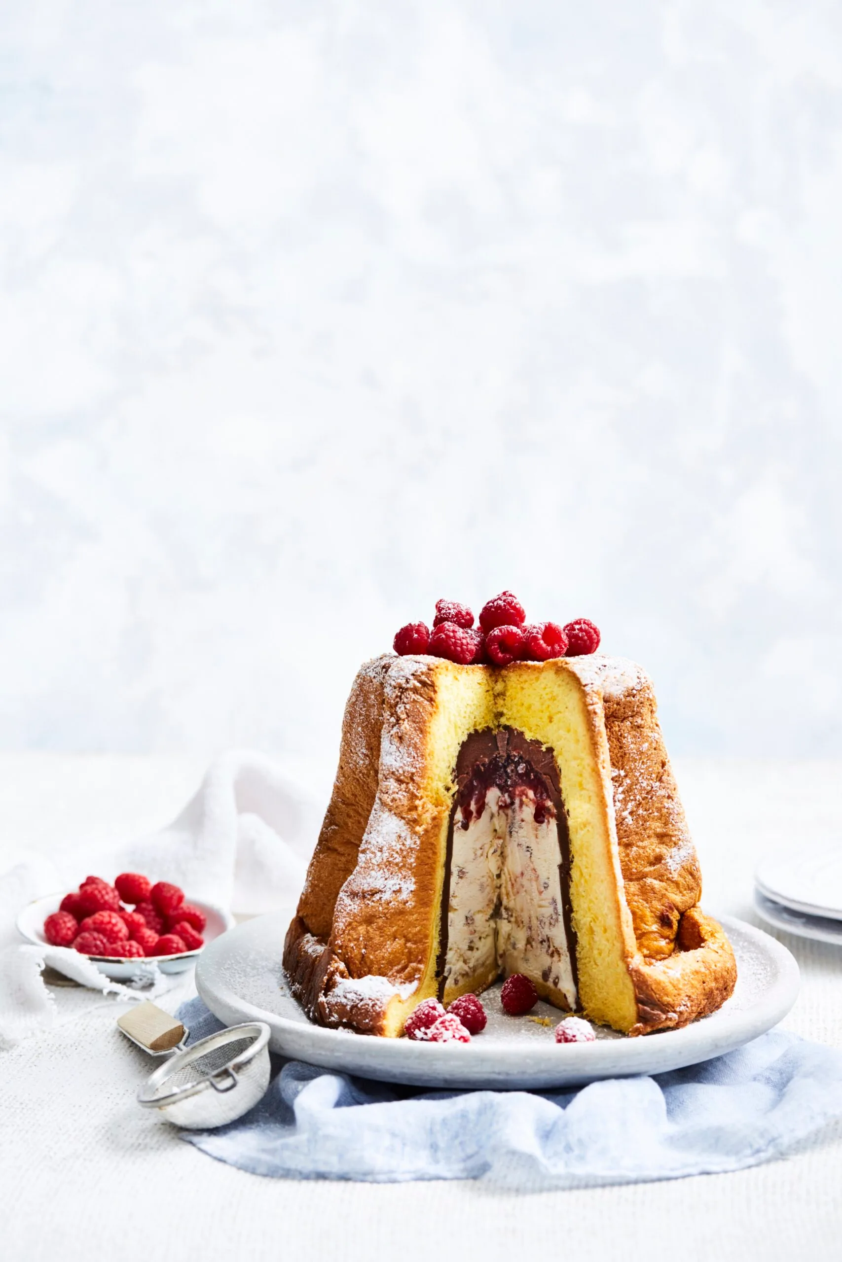 Chocolate hazelnut ice cream pandoro