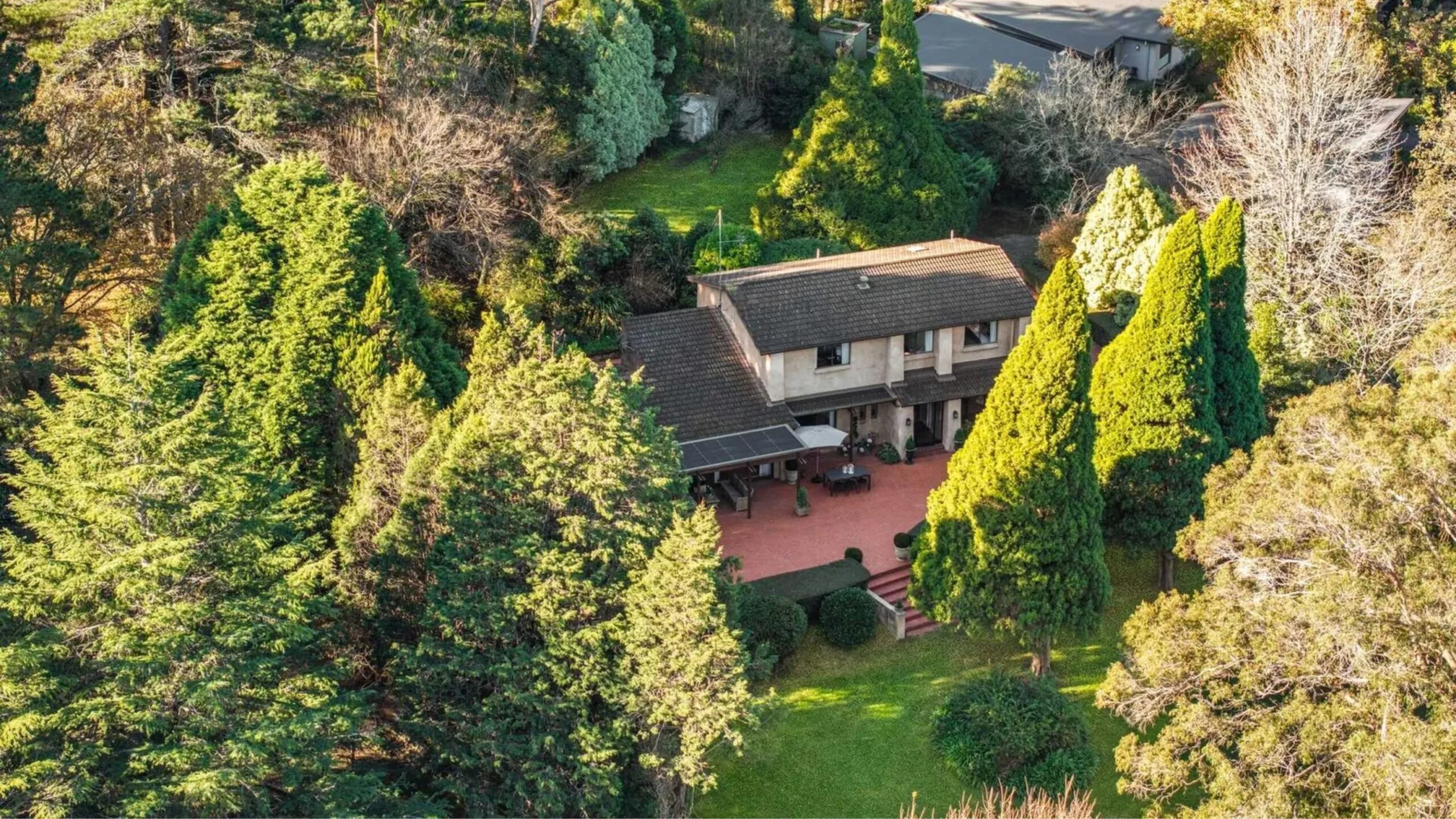 phoebe burgess home in burradoo for sale