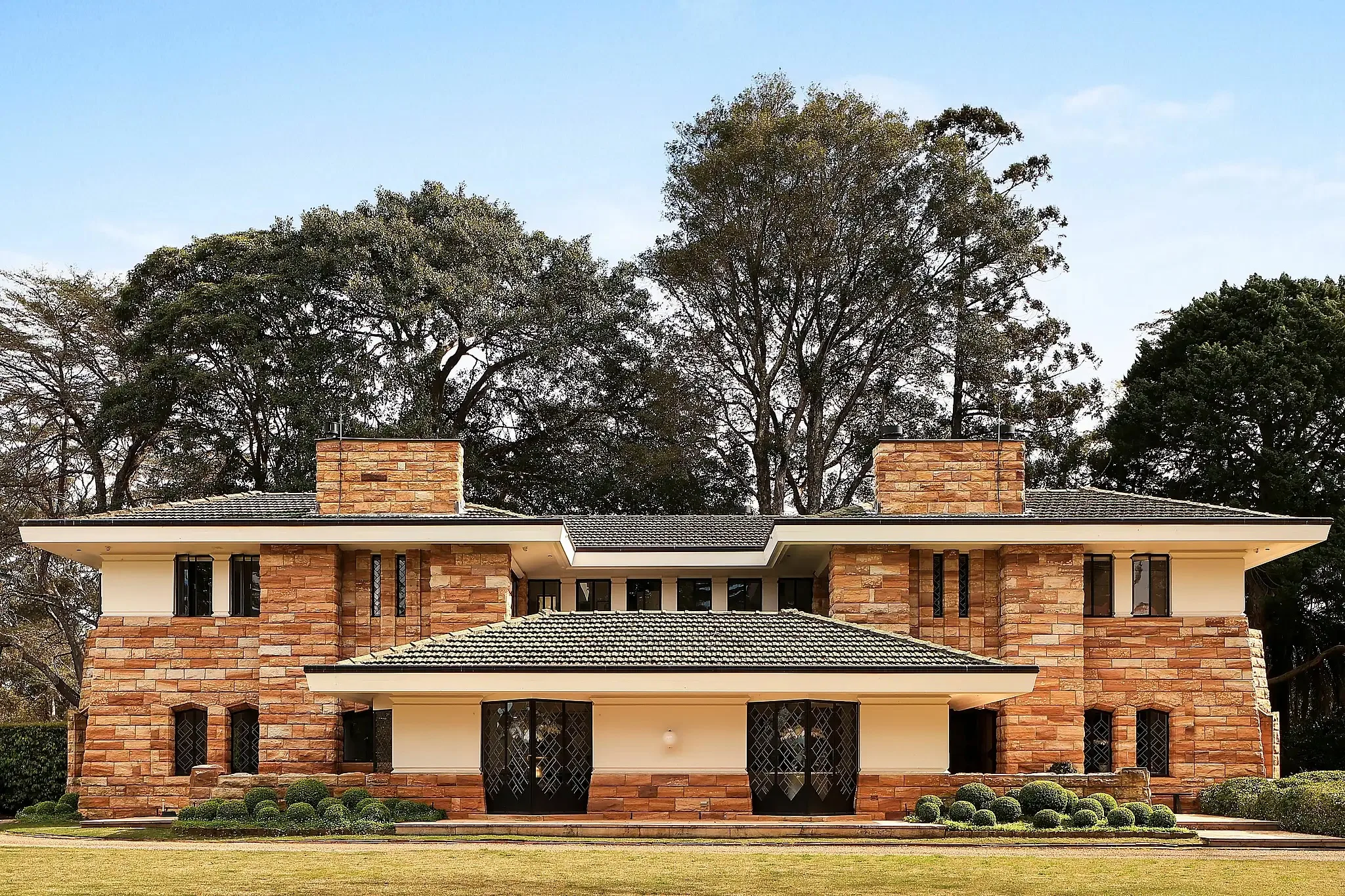 Sandstone facade of a Walter Burley Griffin house in Pymble.