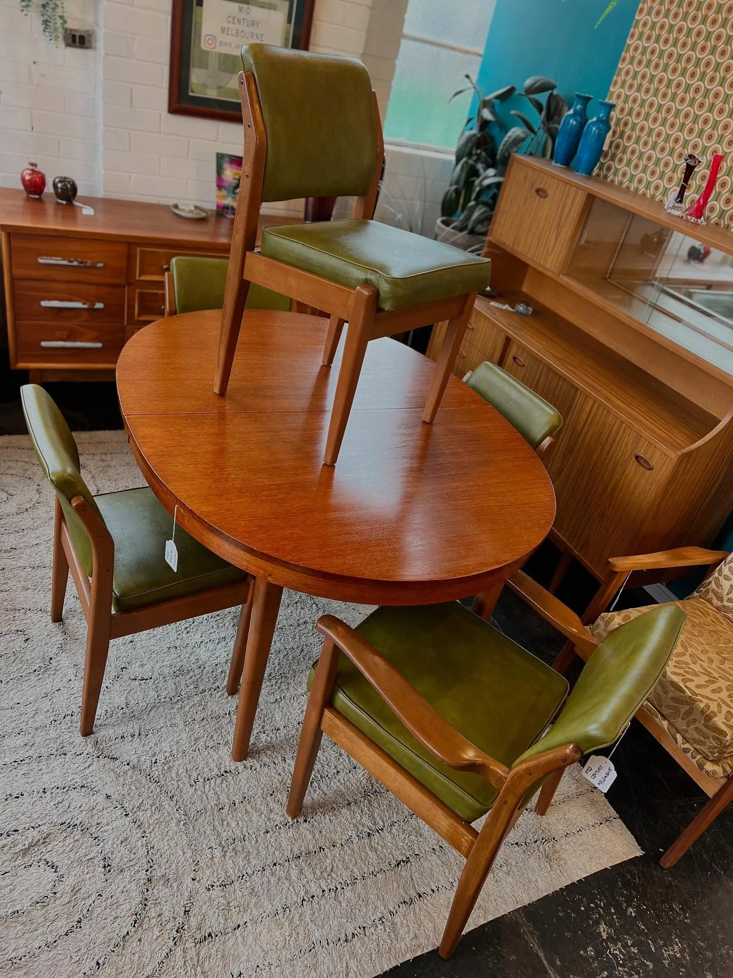 vintage table and chairs at Retropolis second hand furniture store Melbourne