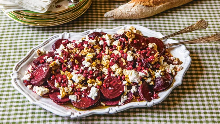 Easy beetroot salad recipe for Christmas: Colourful, fresh and make-ahead