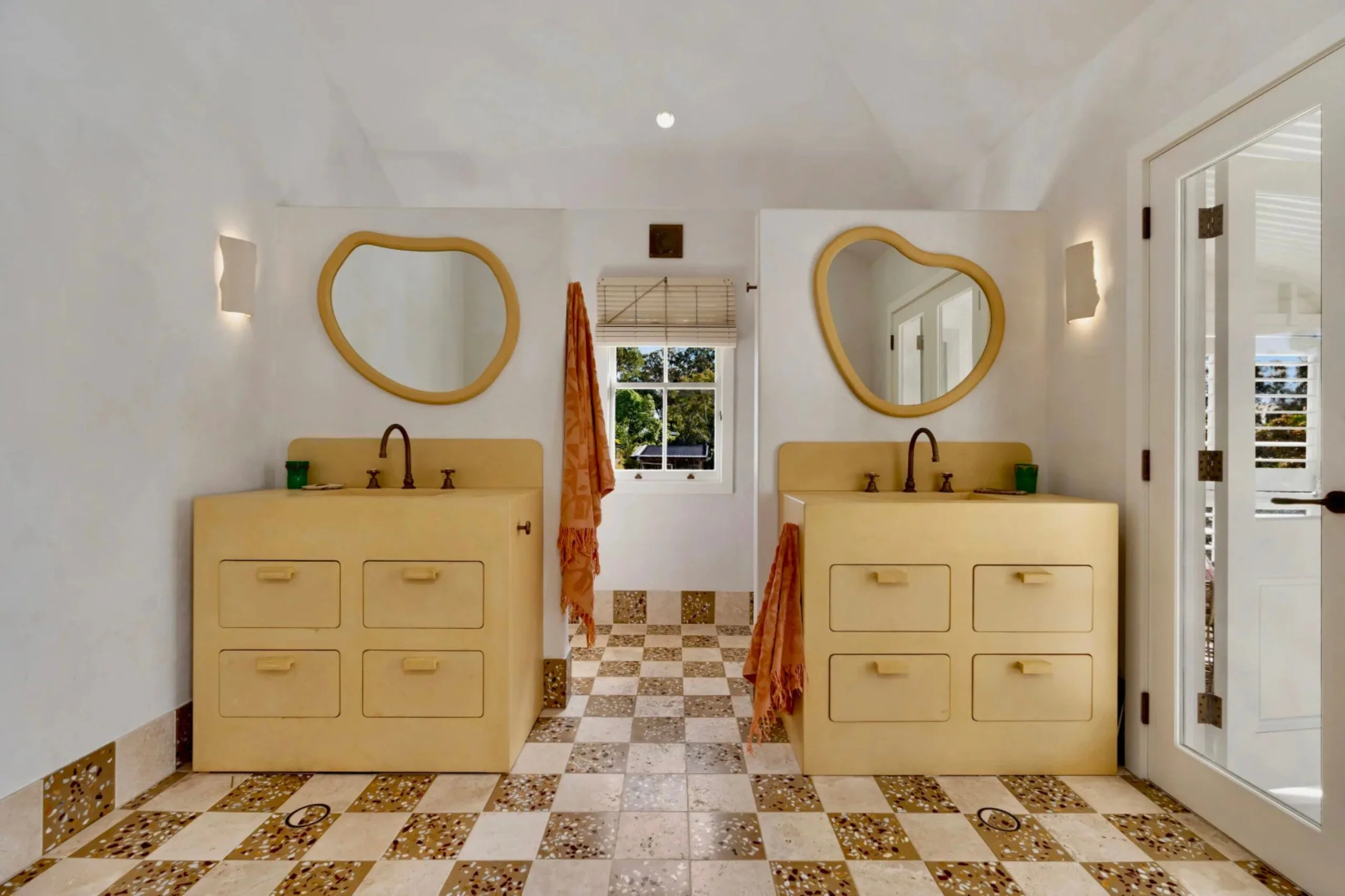 Lucy Folk jewellery designer home bathroom 