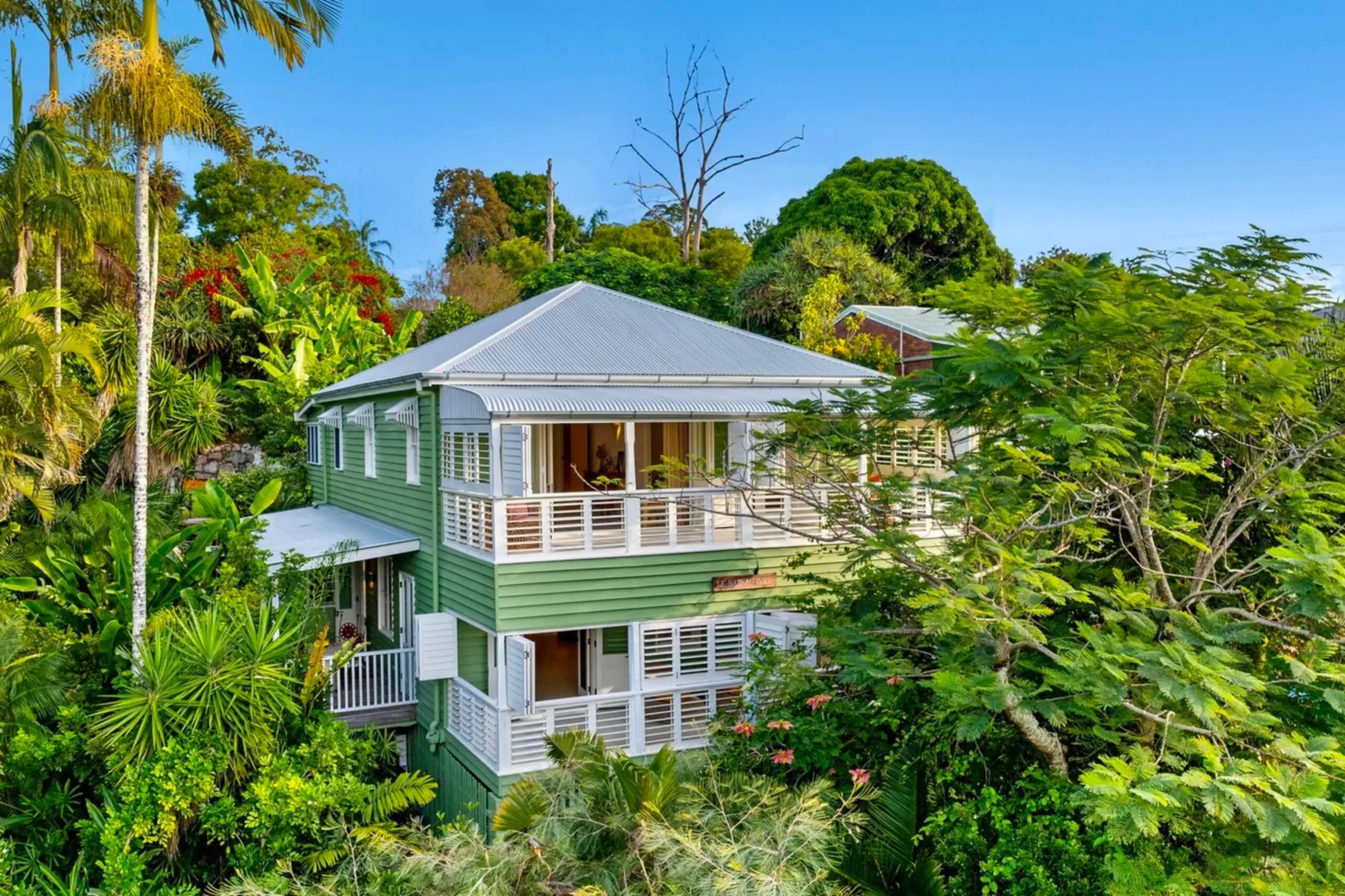 Lucy Folk jewellery designer home facade