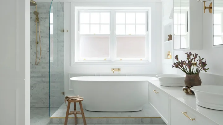 An ensuite is transformed into a peaceful parent’s retreat