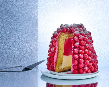 Raspberry limoncello bomb