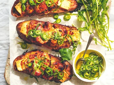 Donna Hay's harissa chicken and fetta baked garlic bread