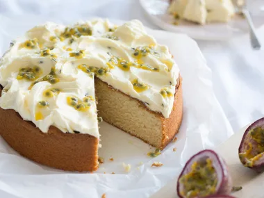 Easy vanilla cake with passionfruit buttercream