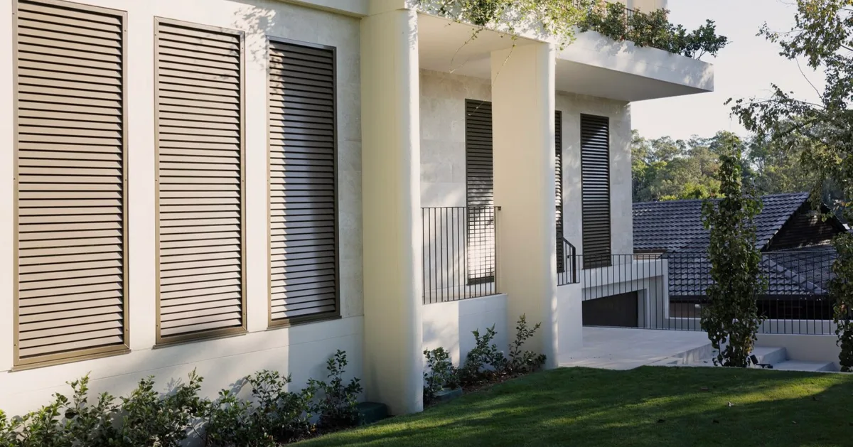 A sleek Brisbane new build that gives parents and teenagers room to breathe