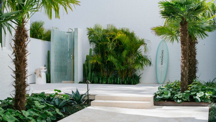8 invigorating outdoor shower ideas