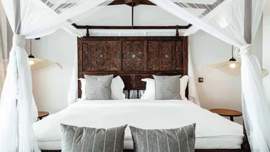 Save on luxury linen, bedding and towels with a Sheridan promo code.