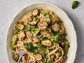 Zucchini and asparagus pasta