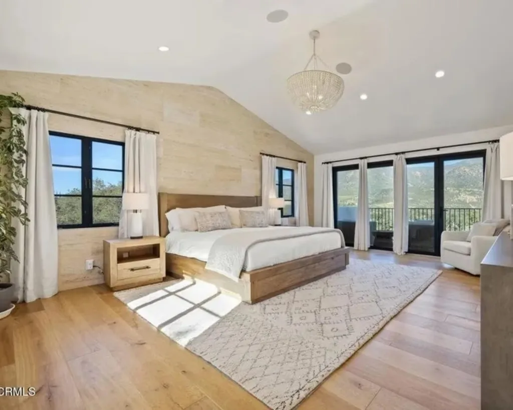 Justin Baldoni home for sale bedroom
