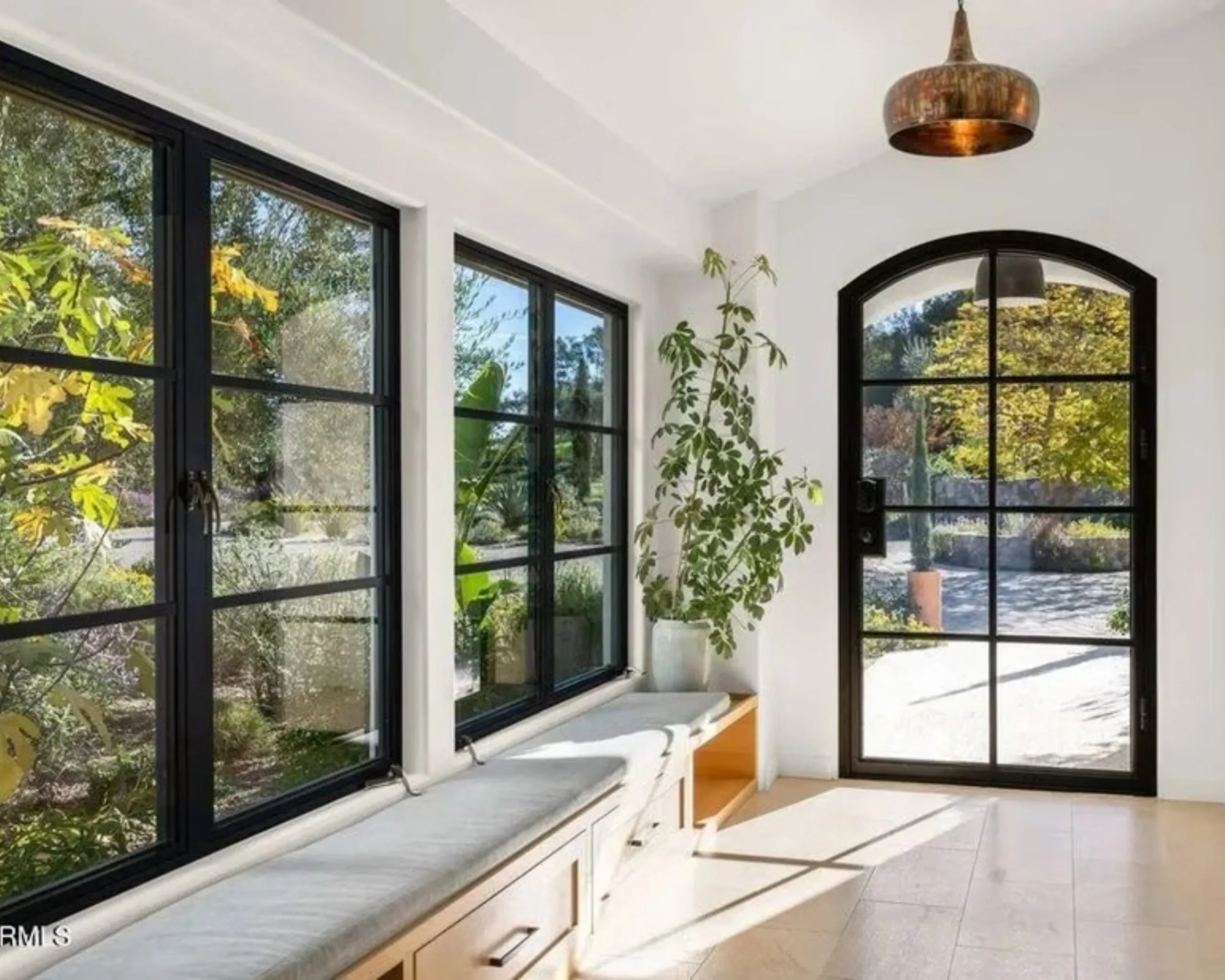 Justin Baldoni home for sale hallway