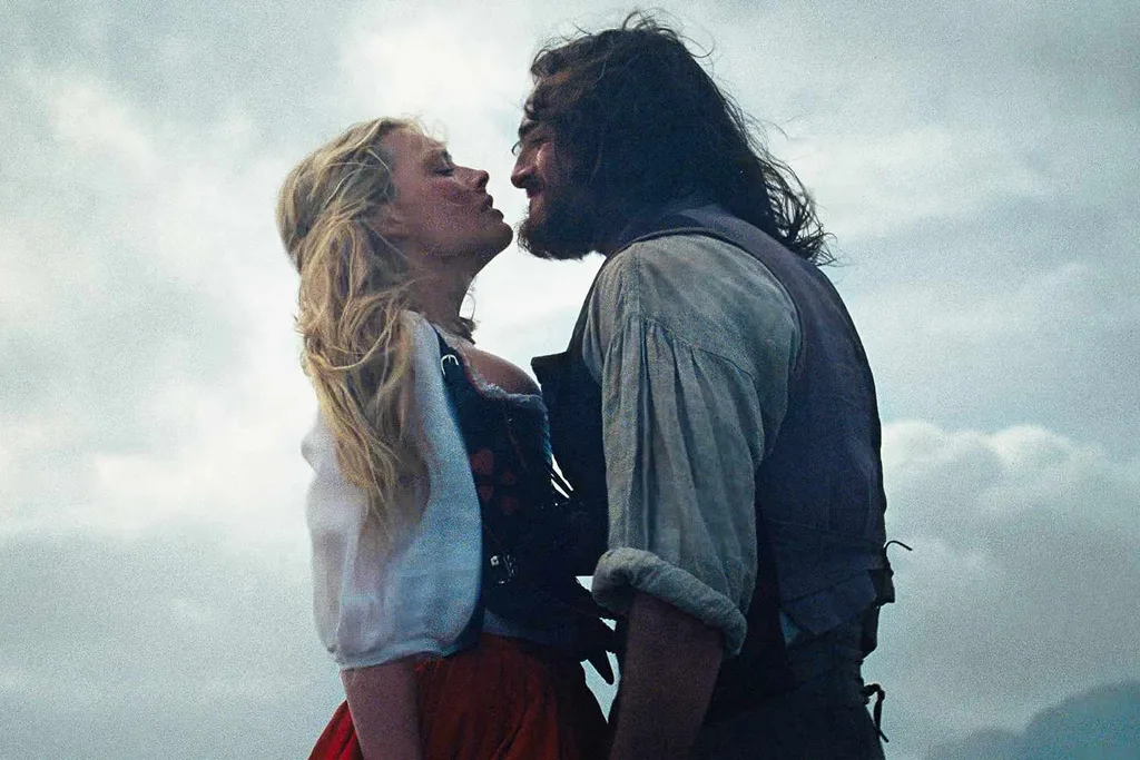 margot-robbie-jacob-elordi-wuthering-heights