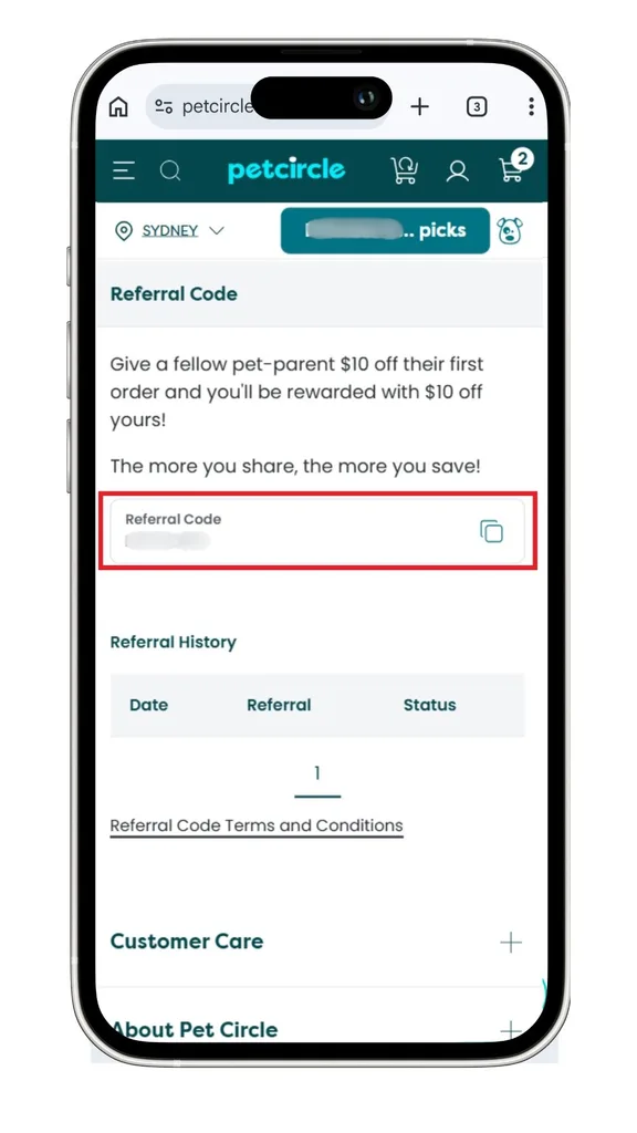 Pet Circle coupon guide: A screenshot of the friend referral code section of a Pet Circle account, with the referral code blurred out.