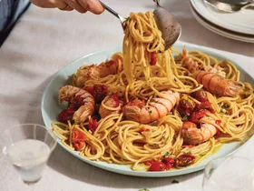 Scampi spaghetti with confit tomato