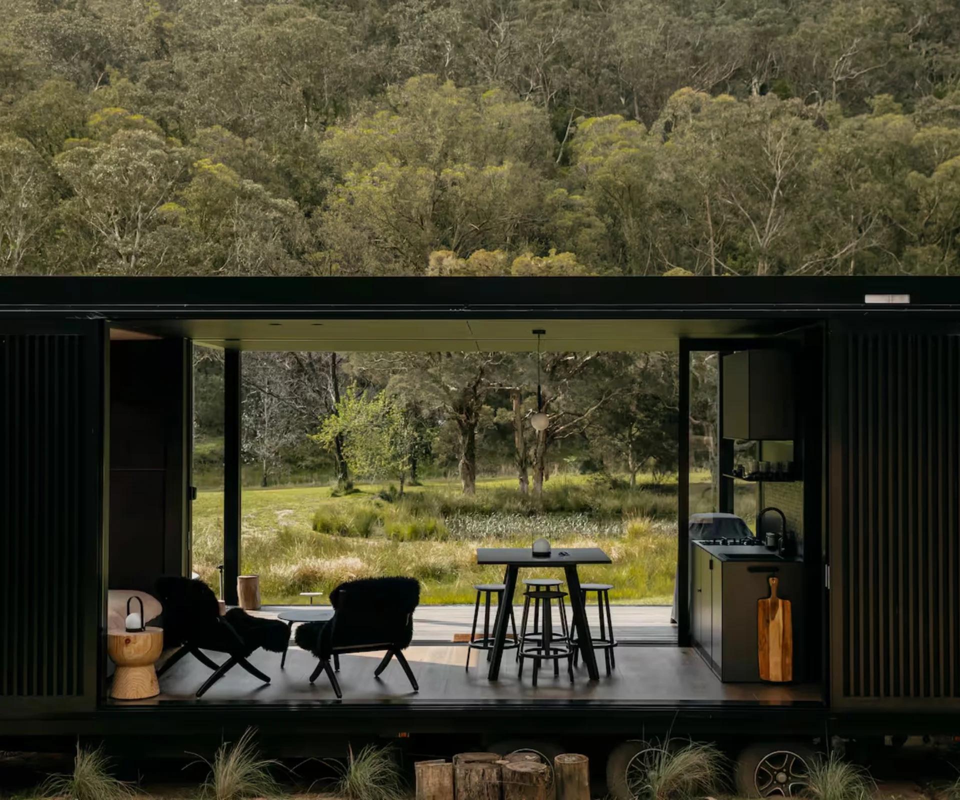 The Lookout Airbnb Wollombi + best romantic airbnb NSW