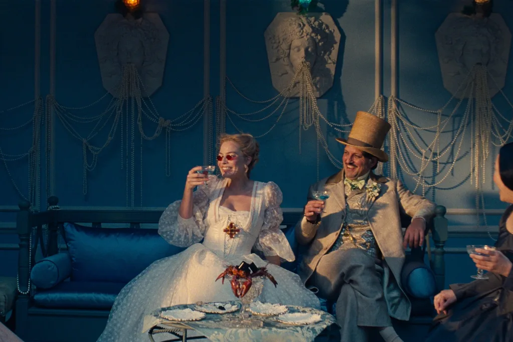 Wuthering Heights Margot Robbie wearing rose tinted glasses