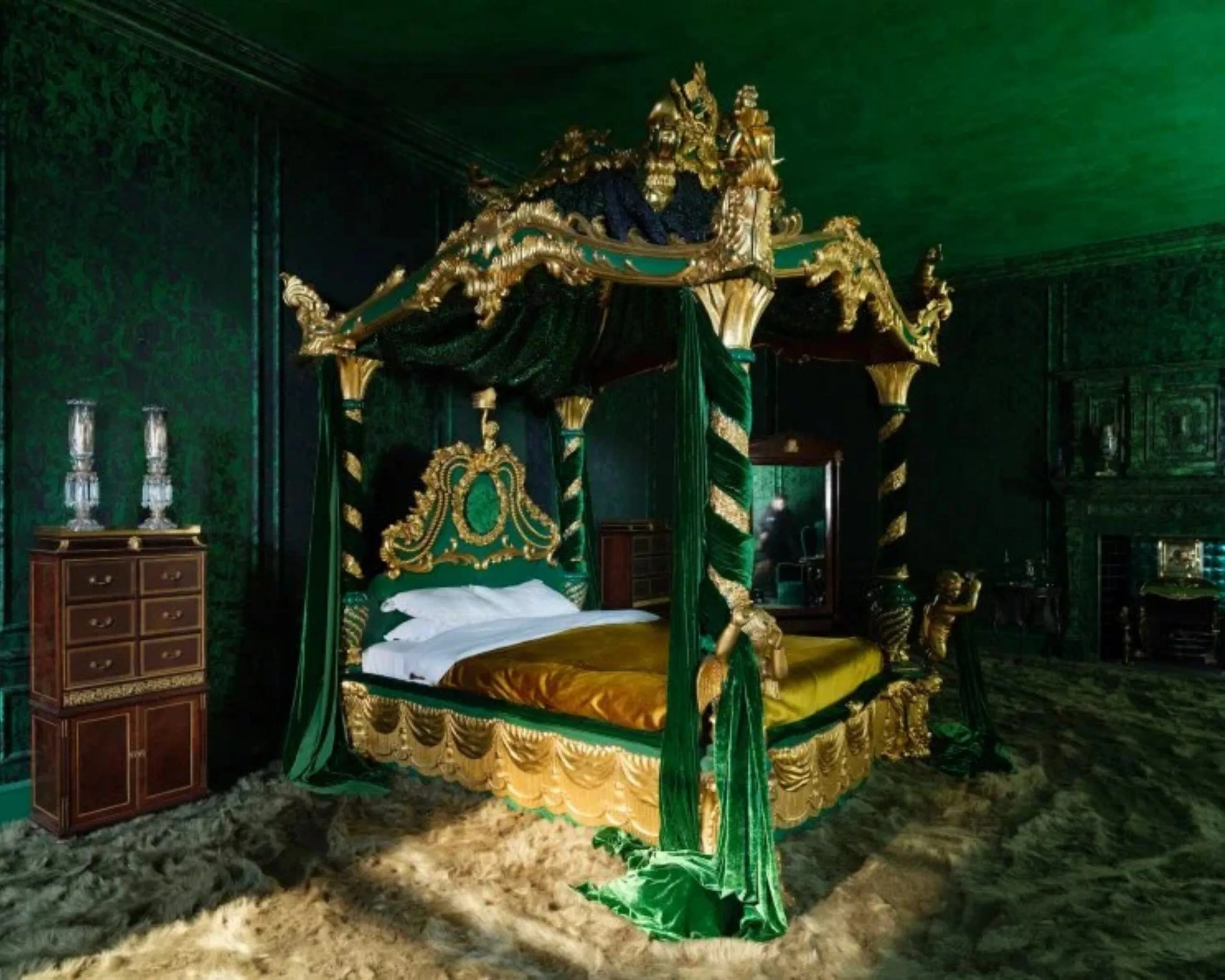 Wuthering Heights set Edgar green room Thrushcross Grange