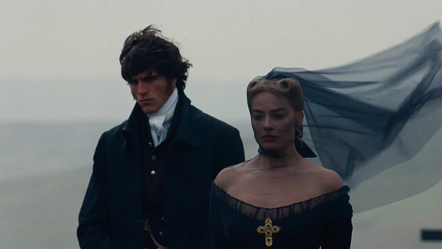 Wuthering_Heights_Margot_Robbie_Funeral_Look